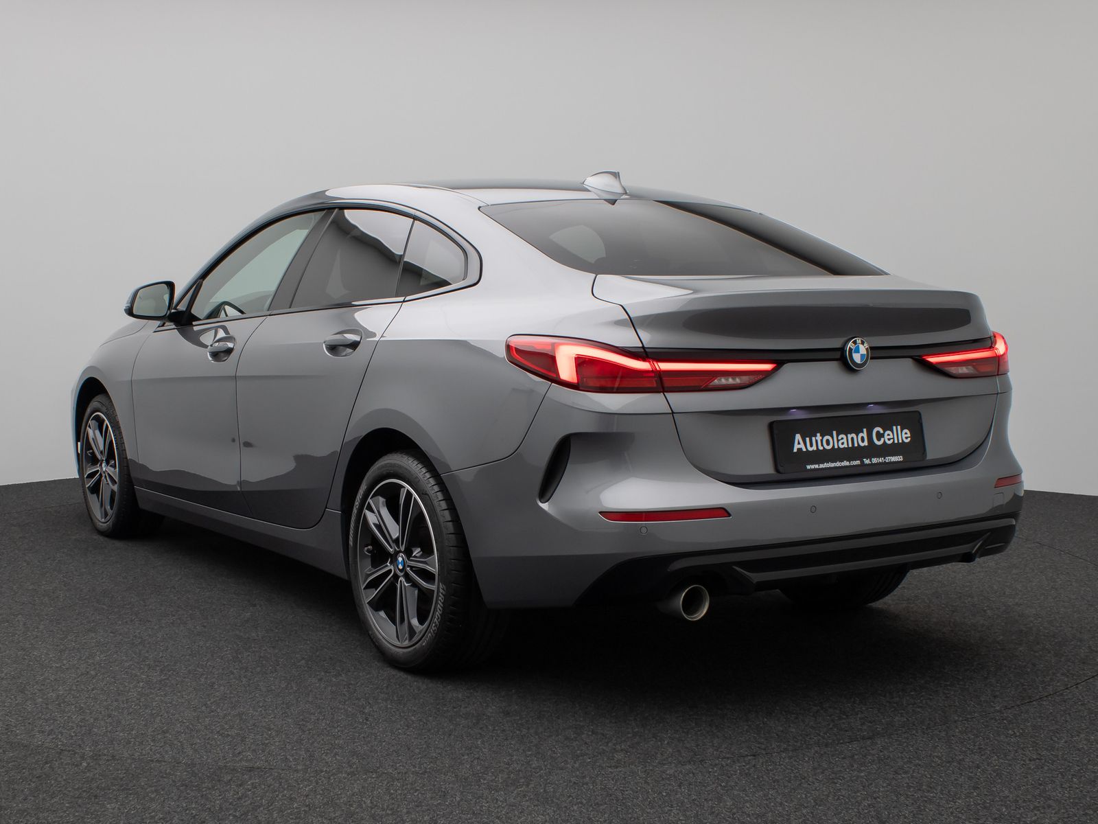 Fahrzeugabbildung BMW 218i Gran Coupé SportLine DAB PDC DrivAssist LED