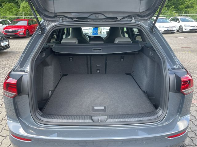 Golf Variant R-Line eTSi DSG Black Style Navi