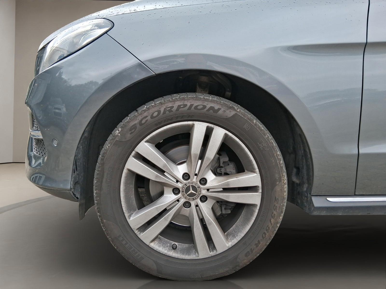 Mercedes-Benz GLE 350d 4Matic*LEDER*NAVI*