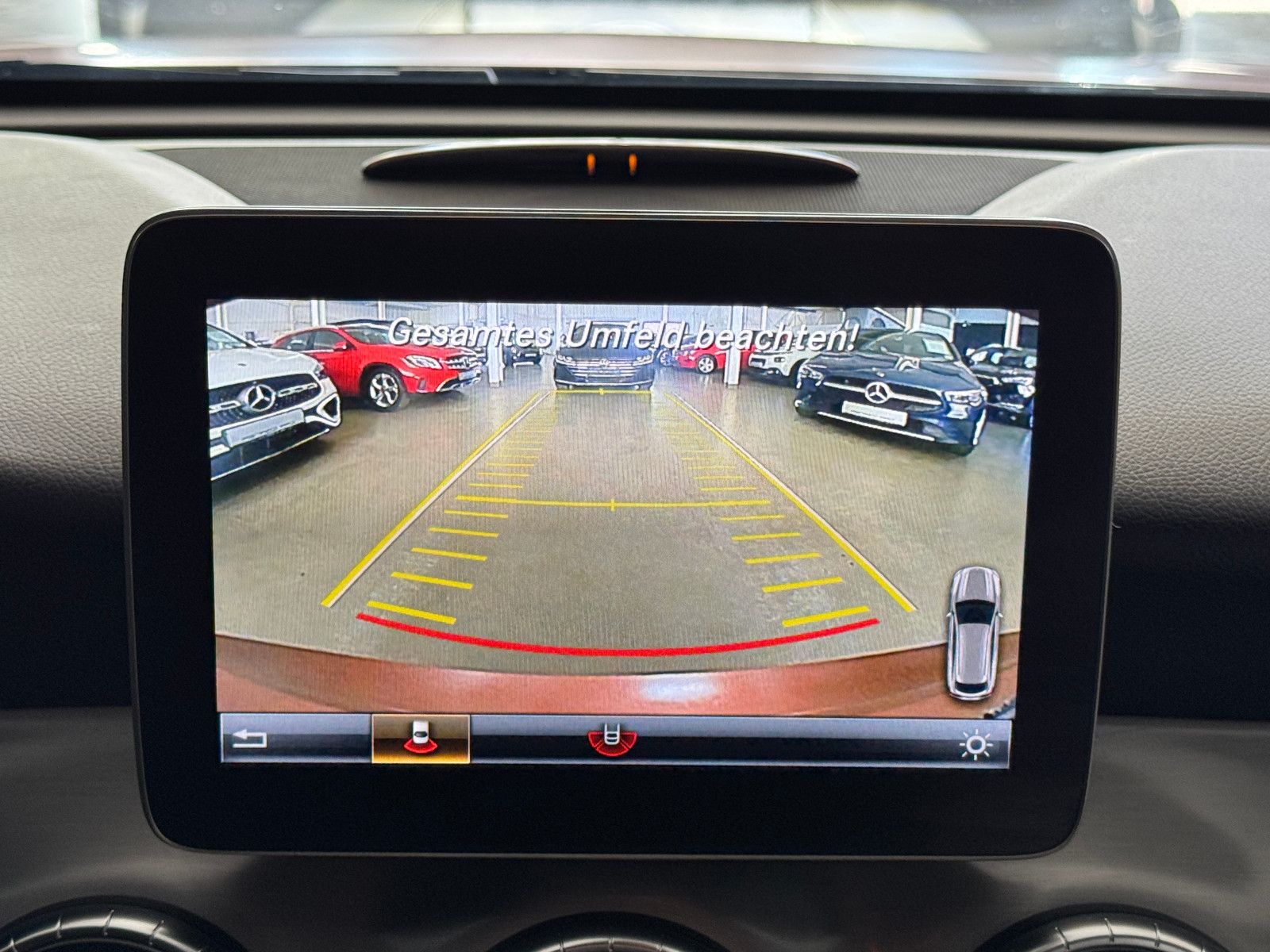 Fahrzeugabbildung Mercedes-Benz CLA 200 SB 3X AMG LINE NIGHT LED MATT FOLIERT