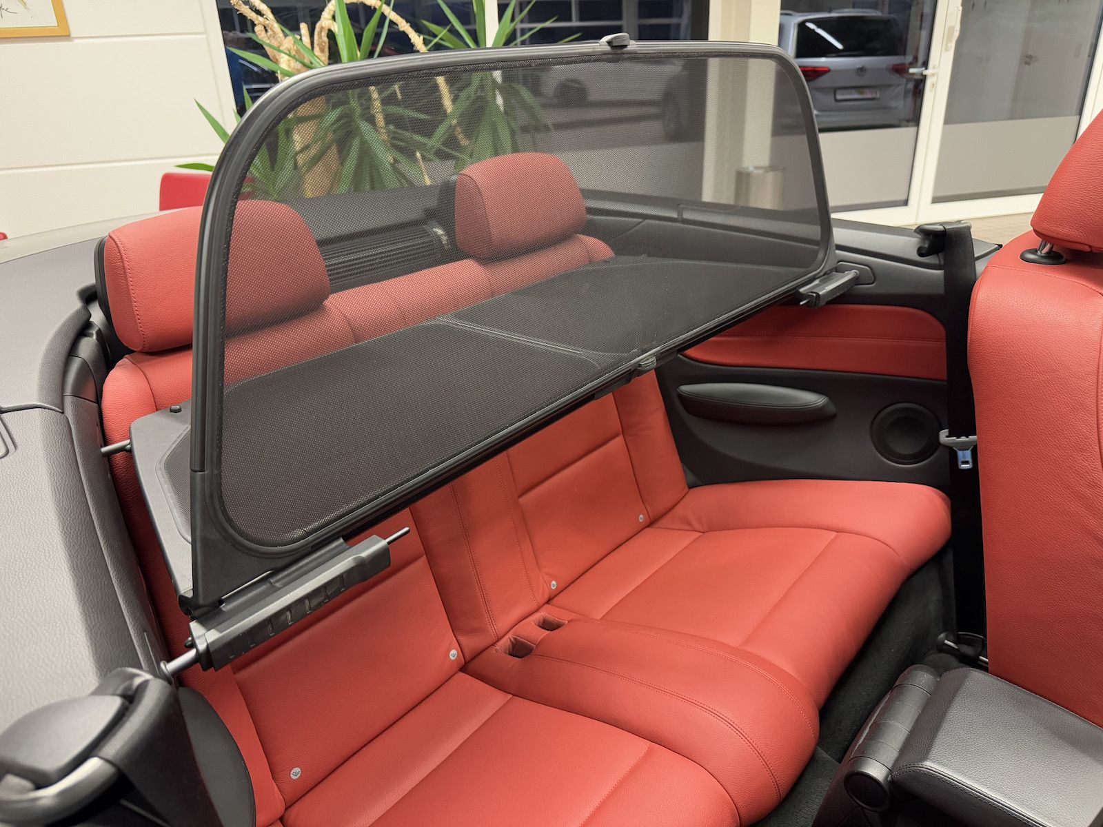 Fahrzeugabbildung BMW 118i Cabrio Automatik/Vollleder/Klimaauto/Tempo