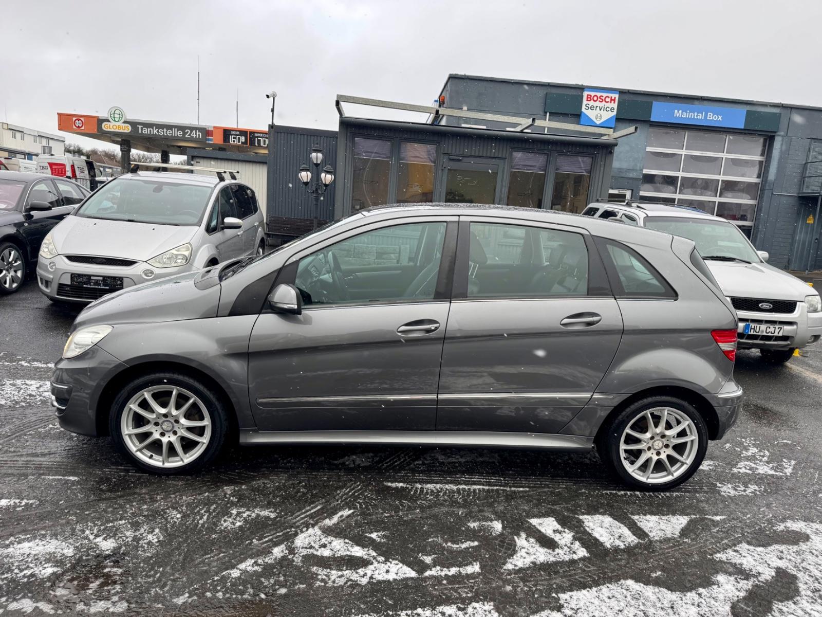 Mercedes-Benz B 200 CDI-Autom.Navi-AHK-2xPDC