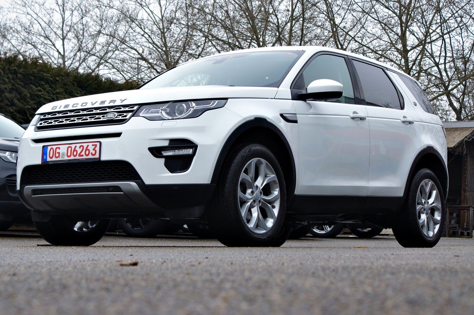 Land-Rover Discovery - 1