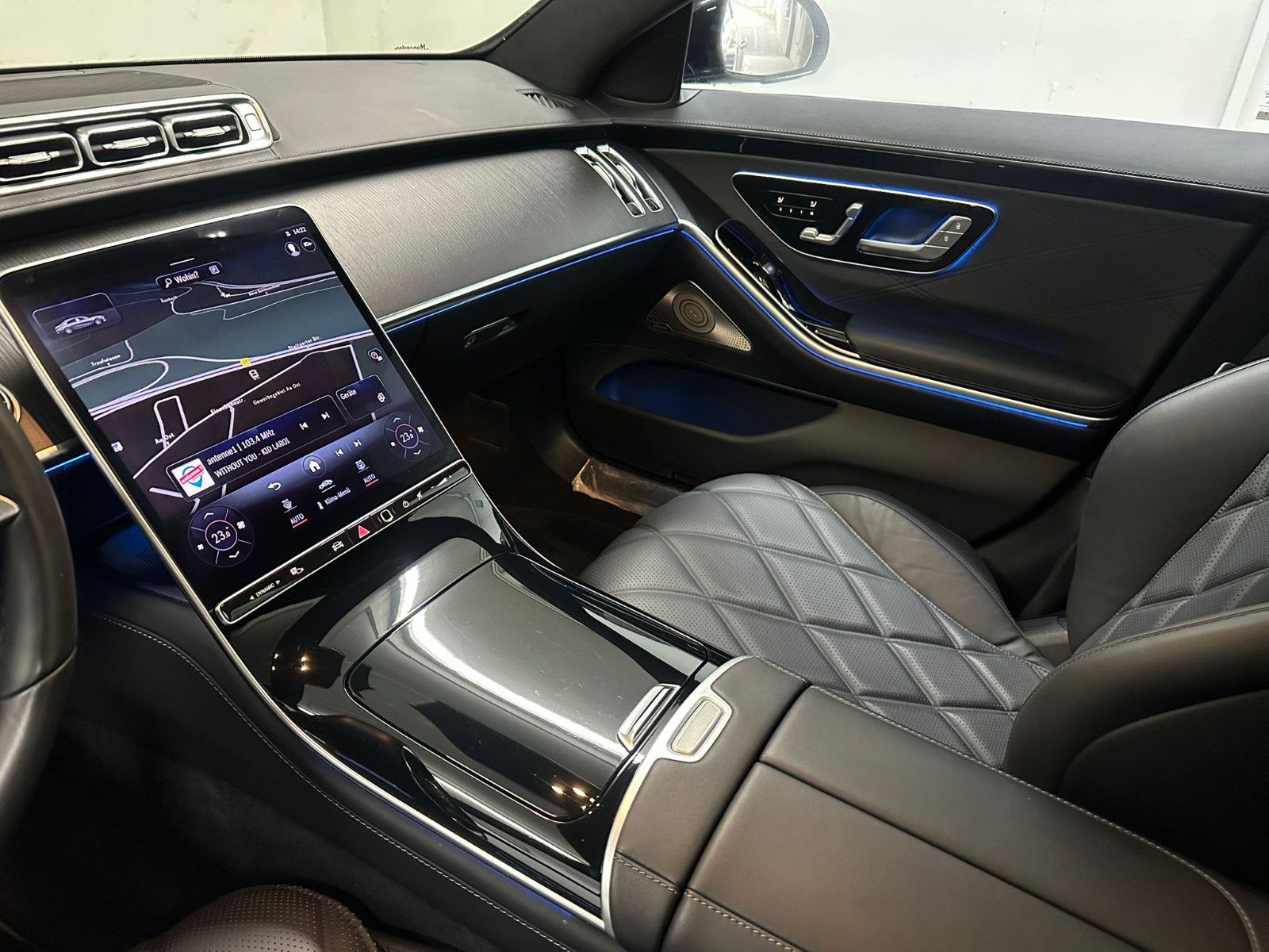 Fahrzeugabbildung Mercedes-Benz S 680 Maybach *FONDENTERAINMENT*HEADUP*EXECUTIVE