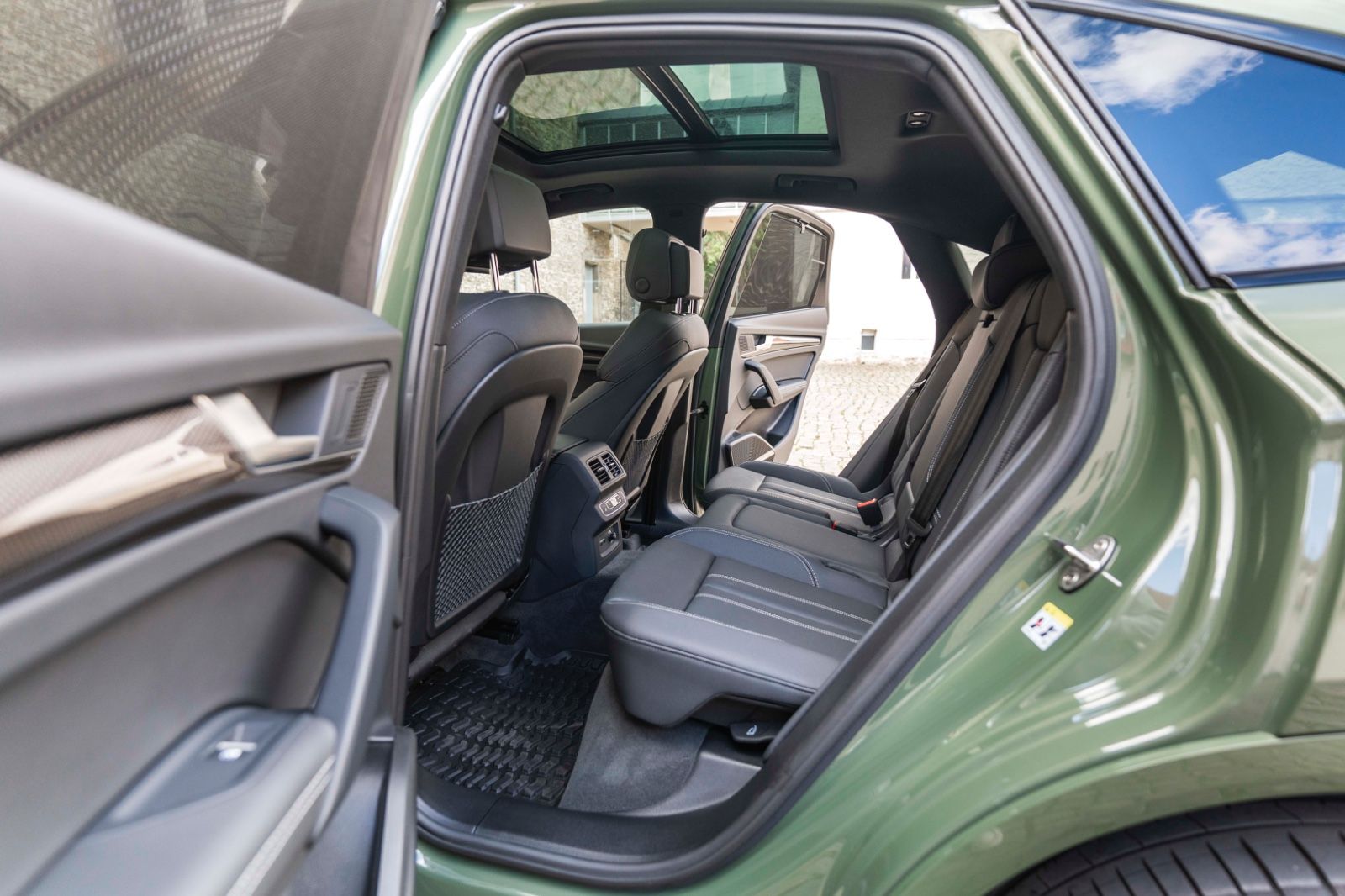 Fahrzeugabbildung Audi SQ5 3.0T SPORTBACK 360° B&O HUD MATRIX ACC PANO