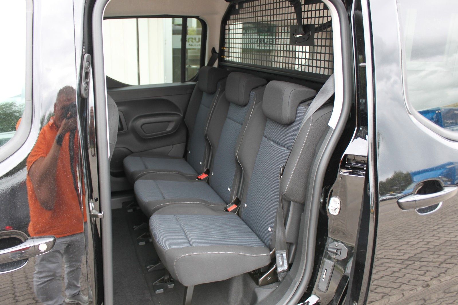 Fahrzeugabbildung Fiat Doblò Kombi L2 1.5 Diesel 96 kW