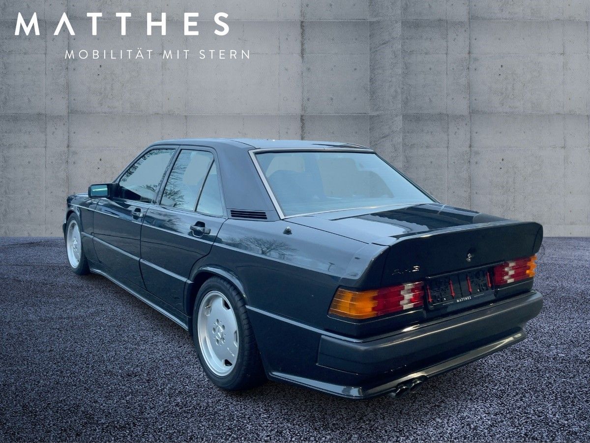 Fahrzeugabbildung Mercedes-Benz 190 E 3.2/AMG-Ausführung/Aerodynamikpaket