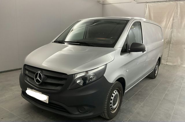 Mercedes-Benz Vito Kastenwagen lang Werkstatteinbauten, Klima