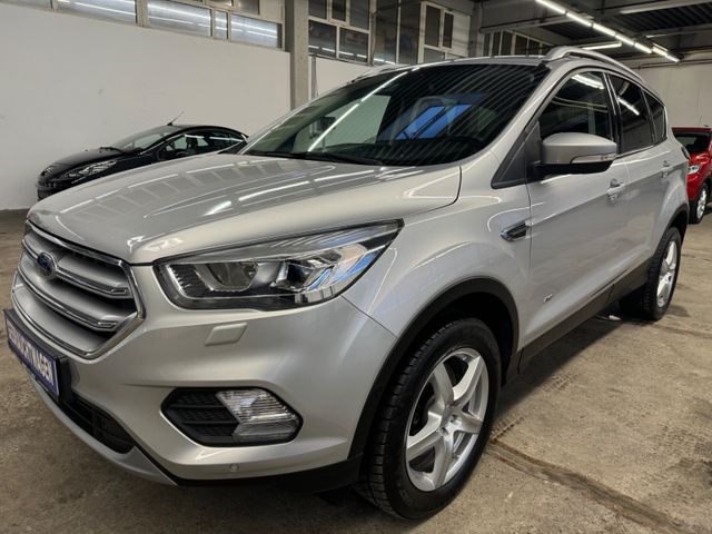 Ford Kuga Titanium2,0 TDCI-Allrad-Standheizung-1 Hand