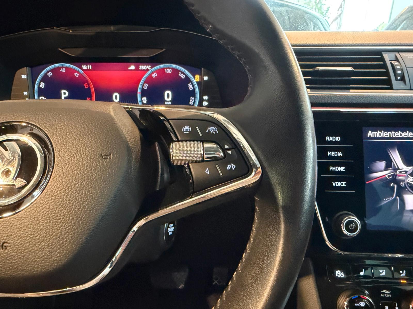 Skoda Superb Combi 2.0 TDI 4x4 DSG Style *LED*AHK*, миниатюра 22