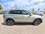 Volkswagen Tiguan Sound BMT/Start-Stopp 4Motion - mit Diesel-Antrieb: Silber, Geländewagen