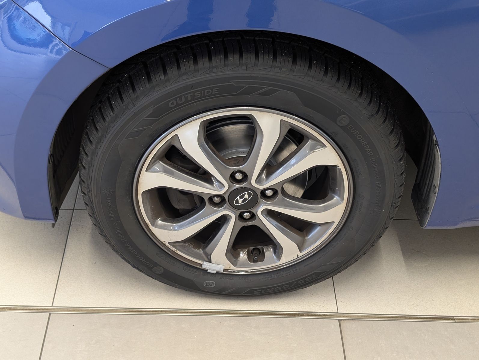 HYUNDAI i20 1.2 Passion Allwetter Klima – Bild 7