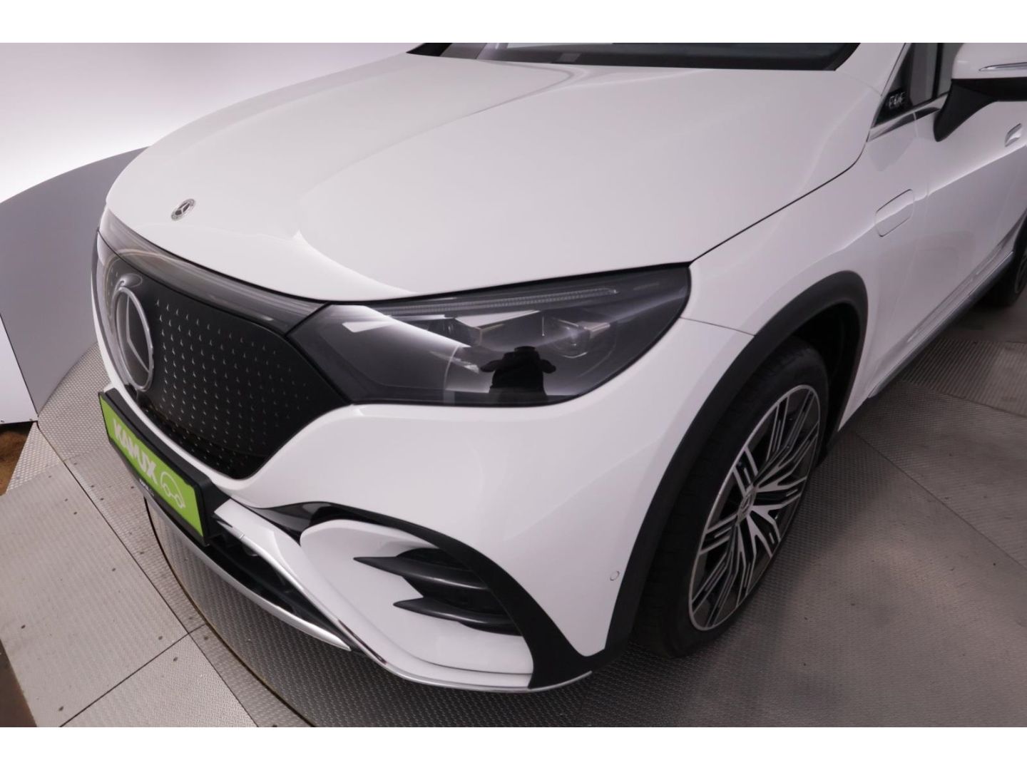Mercedes-Benz EQE 350 AMG Line LED VIRTUAL HUD NAVI AHK PDC foto 13