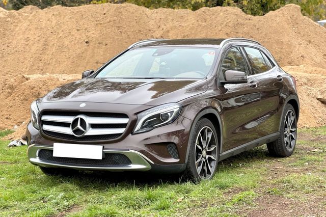 Mercedes-Benz GLA 220 CDI 4Matic Leder Navi Aut. Allrad