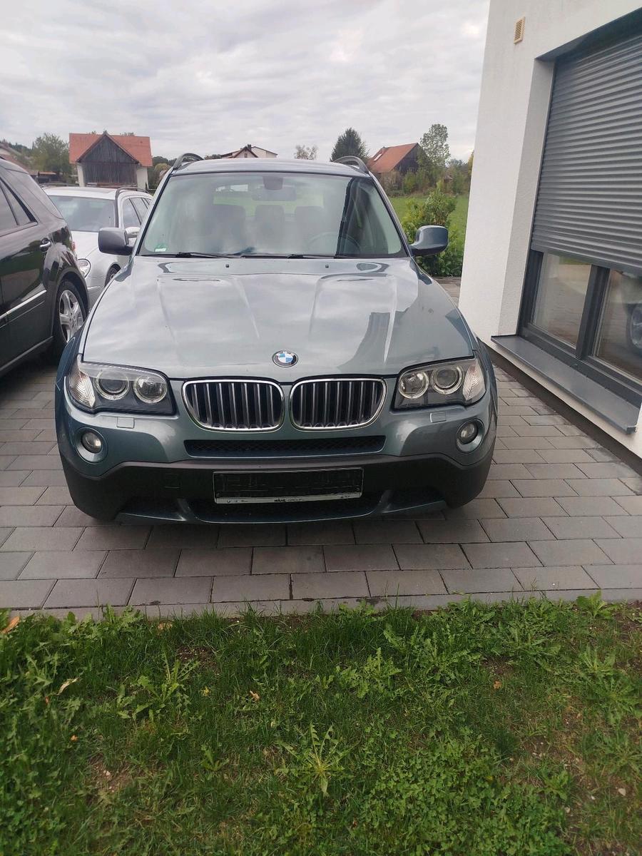 BMW 130