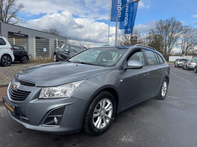 Chevrolet CRUZE/1,4/2.HAND/KLIMAAUT/NAVI/R.KAM/ALU/S.HEFT!