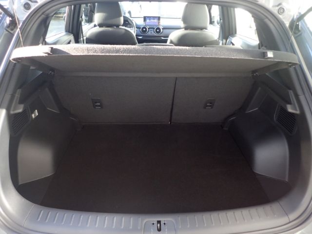 Fahrzeugabbildung DFSK Fengon 500 1.5 R-Cam Leder Licht+Regensensor DAB