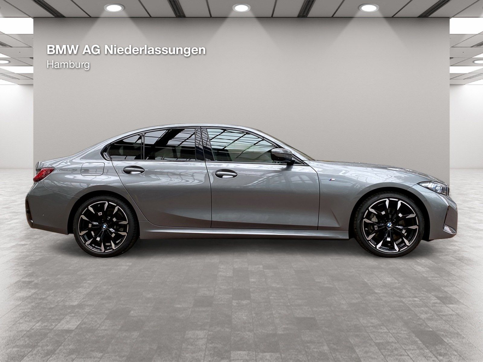 BMW 330 - Bild 4