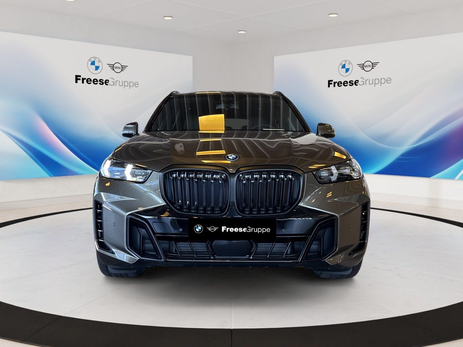 BMW X5 xDrive50e AHK 360° HEAD-UP PANO RFK HIFI LED imagem 2