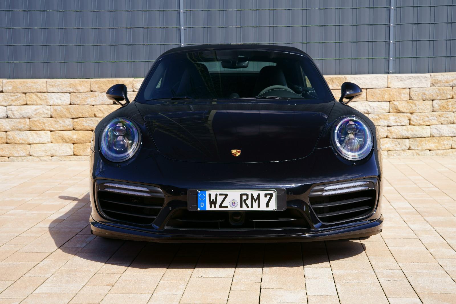 Porsche 911 Turbo S Cabriolet /Burmester/Approved12.27/