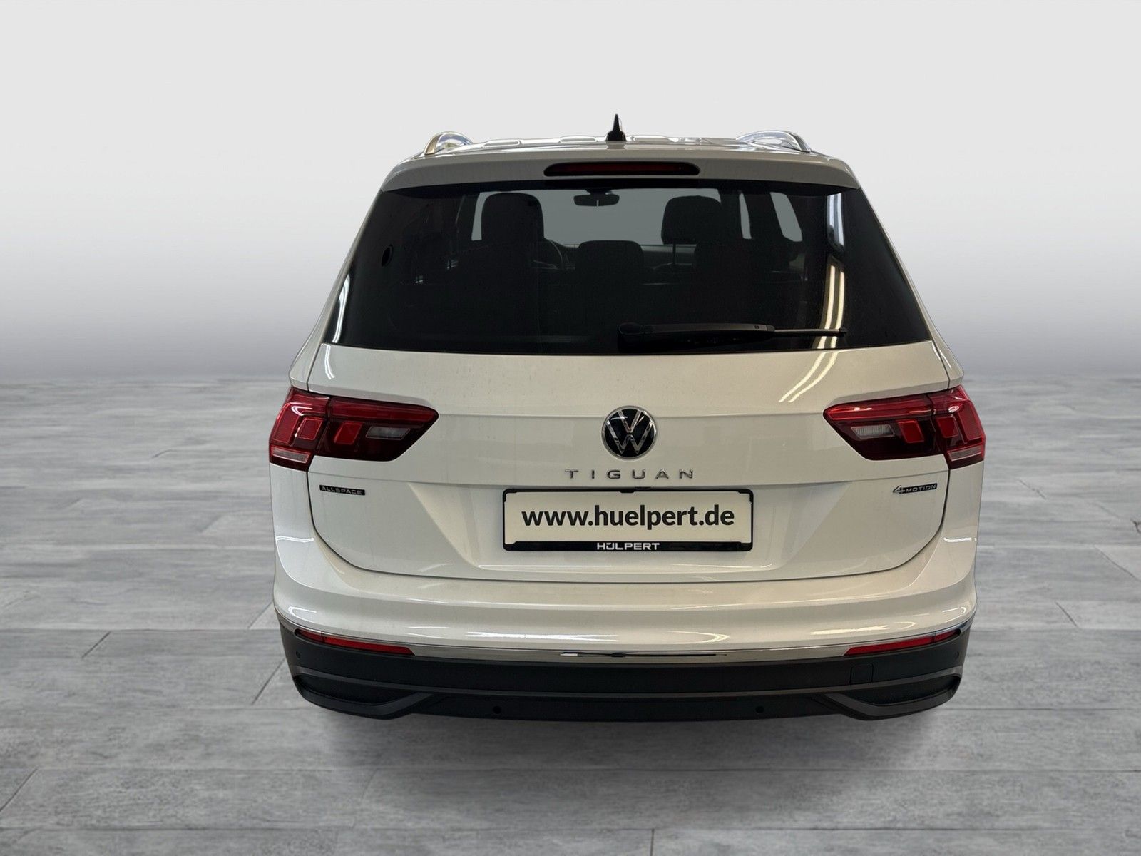 Volkswagen Tiguan Allspace 2.0 MOVE 4X4 PANO AHK CAM LM19 foto 4