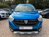 Dacia Dokker Stepway 1.Hand*AHK*Navi*Kamera*SitzHz. - Dacia Dokker Gebrauchtwagen in Berlin