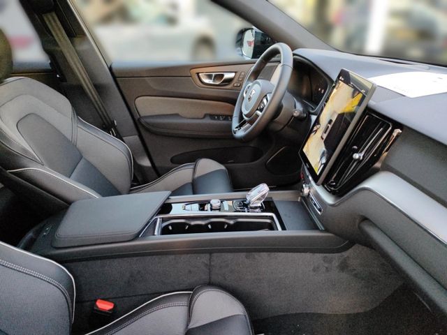 VOLVO XC 60 (Bild 24 von Array)