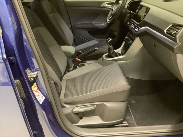 T-Cross ACTIVE TSI  LED, ACC, Navi, SHZ, AppConn