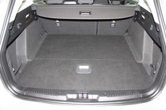 Fahrzeugabbildung Ford Focus Cool & Connect NAVI + WinterPaket + PDC