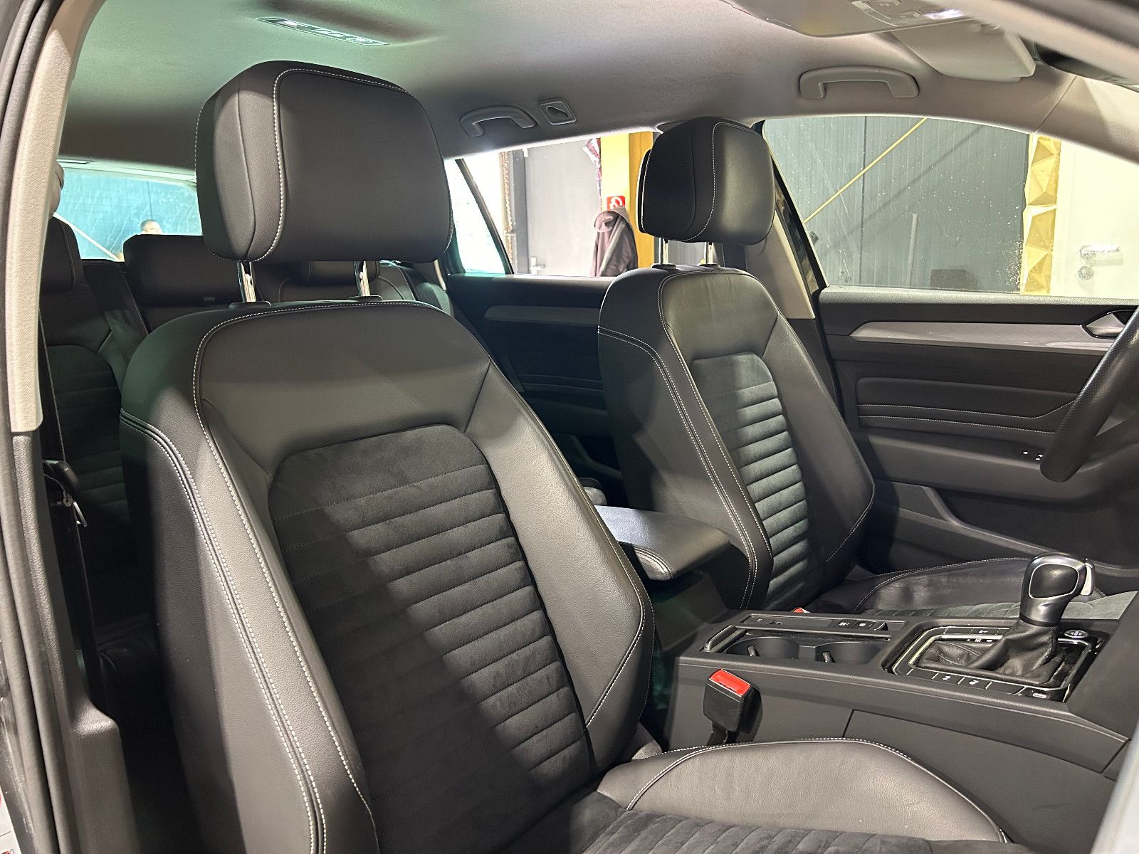 Fahrzeugabbildung Volkswagen Passat Variant GTE/APPLE/KAMERA/NAVI/ACC/8-FACH/