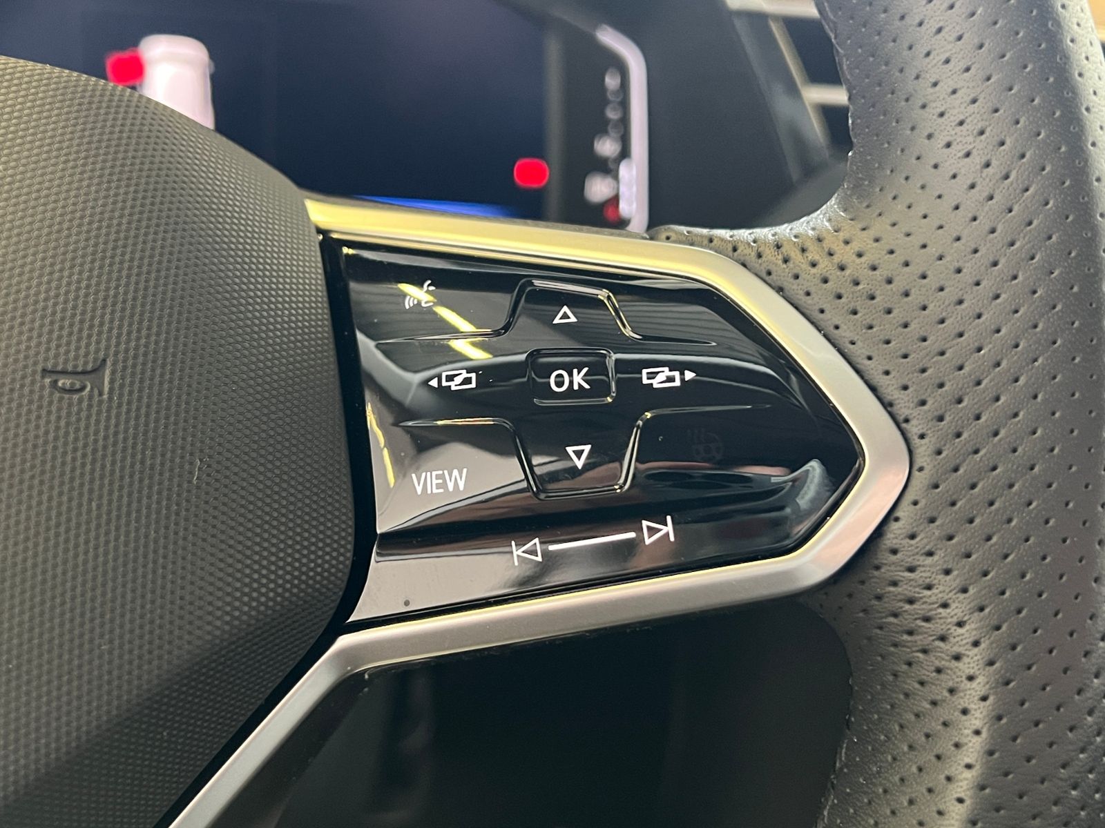 Fahrzeugabbildung Volkswagen Arteon Shooting Brake Elegance 2.0 TDI DSG *AHK,
