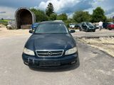 Opel Omega 3.0 V6 EXECUTIVE - Opel Omega mit Benzin-Antrieb: Limousine, 3.0
