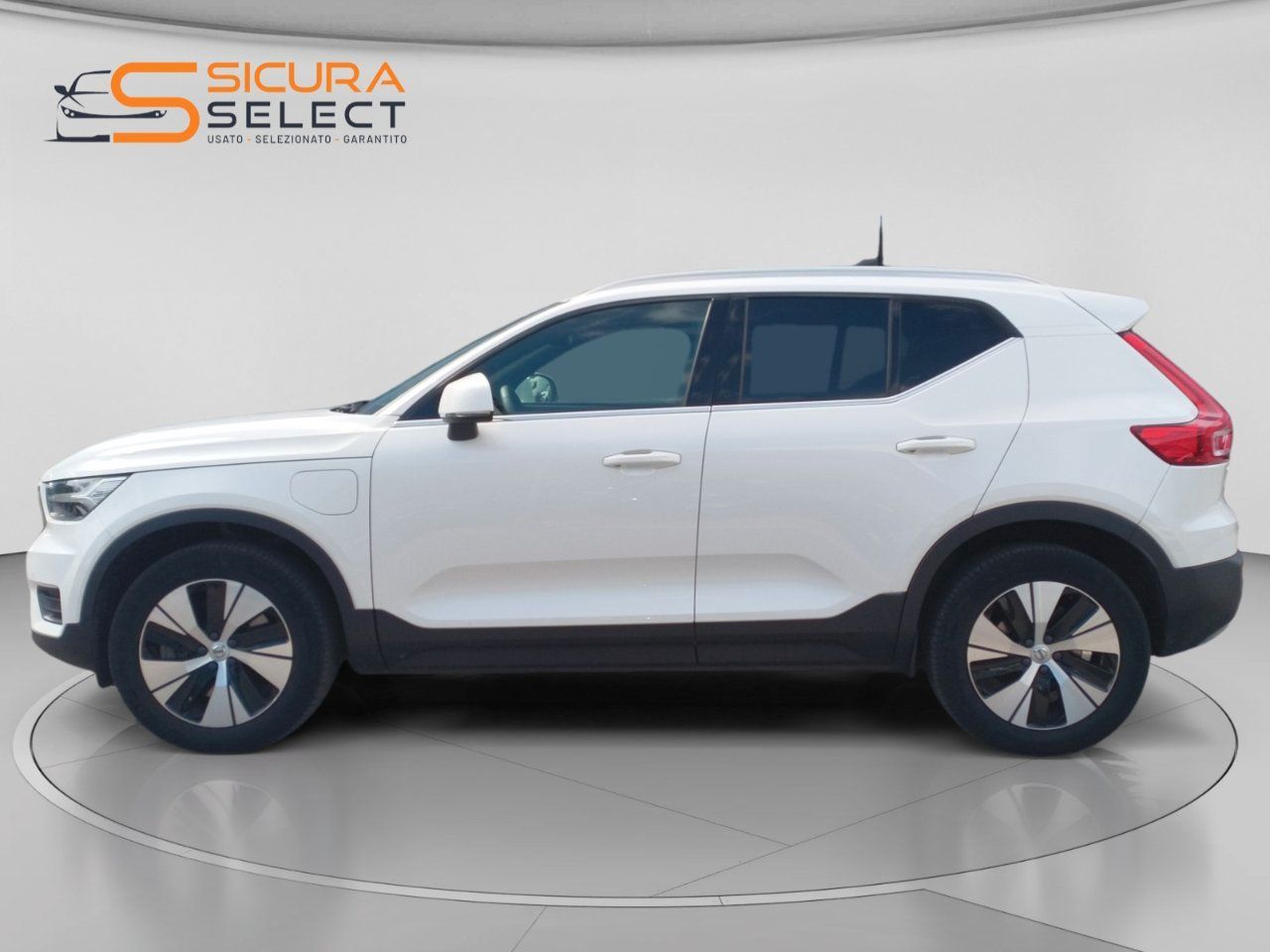 Volvo XC40 1.5 t4 phev Inscription Expression au imagem 2