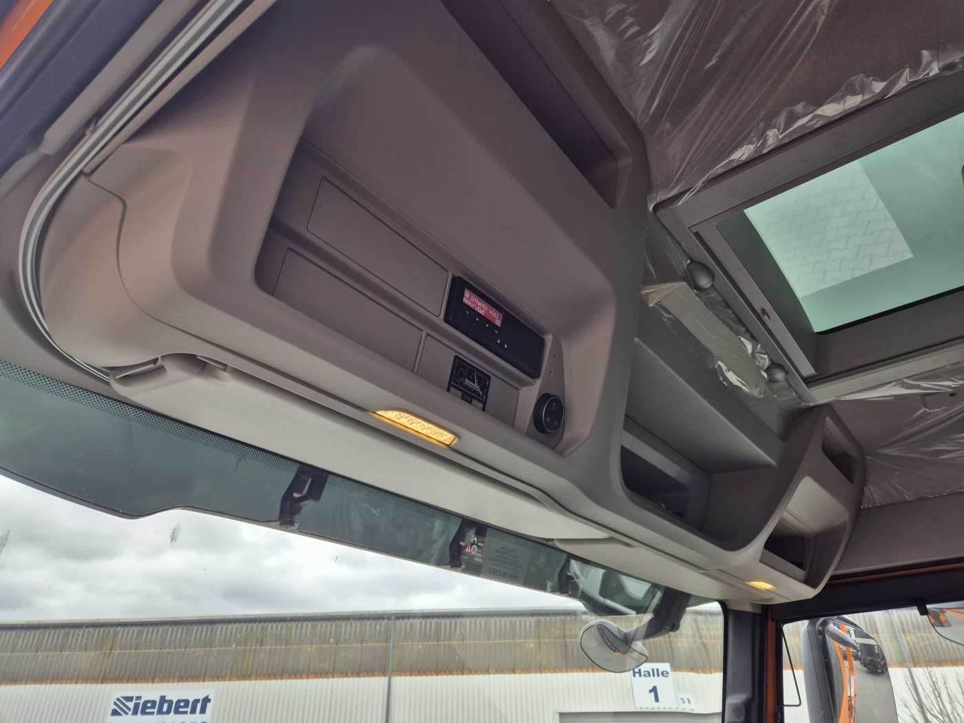 Fahrzeugabbildung Iveco X-Way AS280X46Y/PS ON 6x2 MEILLER  AK16 Intarder