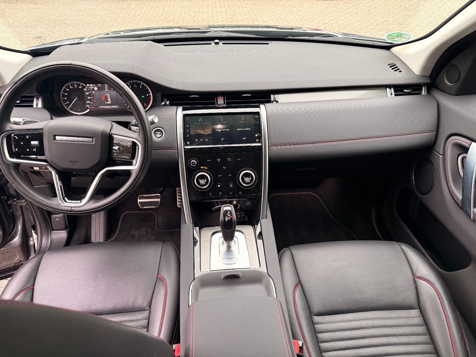 Fahrzeugabbildung Land Rover Discovery Sport R-Dynamic S AWD/LEDER/KAMERA/ACC