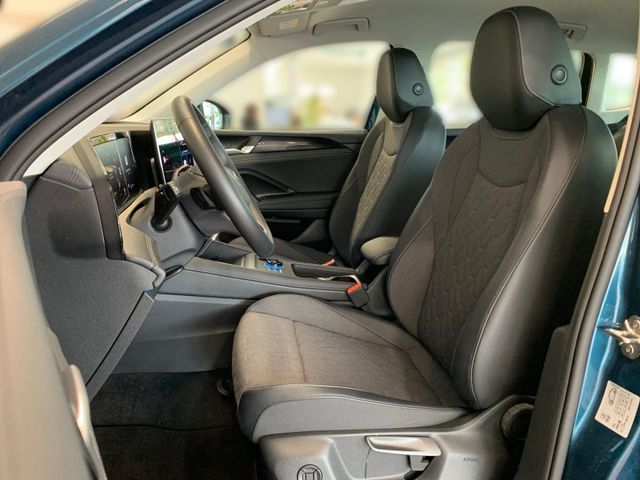 Tiguan 2.0 TDI DSG LIFE AHK+LED+ALU+NAVI+KAMERA