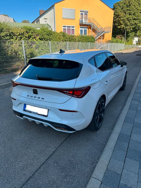 Image of Cupra Leon