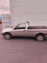 Fiat Strada . Pickup.  Pkw. Auto. Suv - Fiat Strada: Pickup