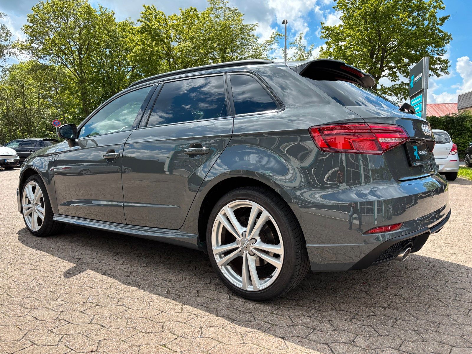 Audi A3 Sportback S-Line 30 TDI design/TÜV NEU/AHK foto 8