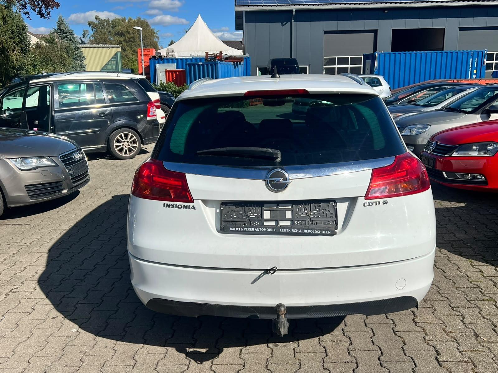 Opel Insignia 2013 — engine 1.956 cm³, 160 HP (118kW)