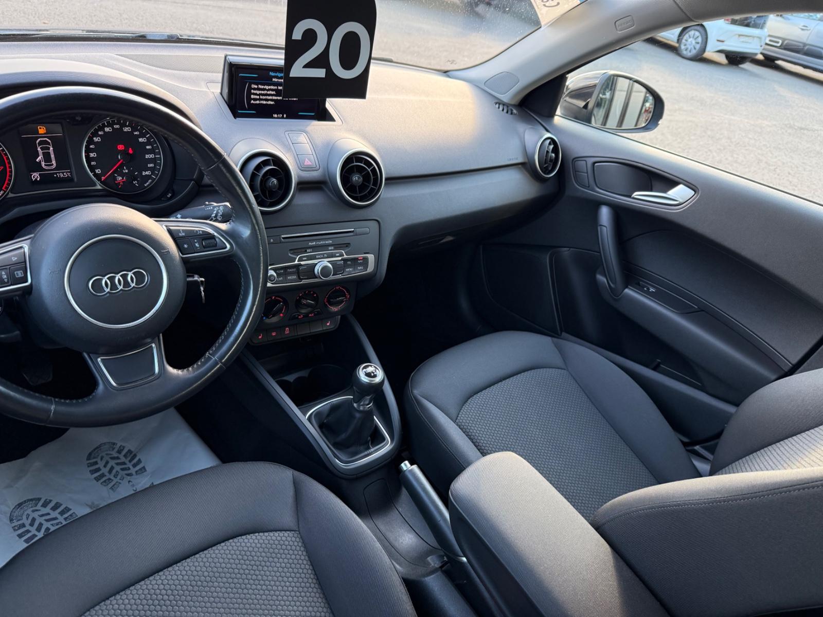 Audi A1 Sportback Ultra Sport*SHZ*TEMP*FSP*USB*HU NEU