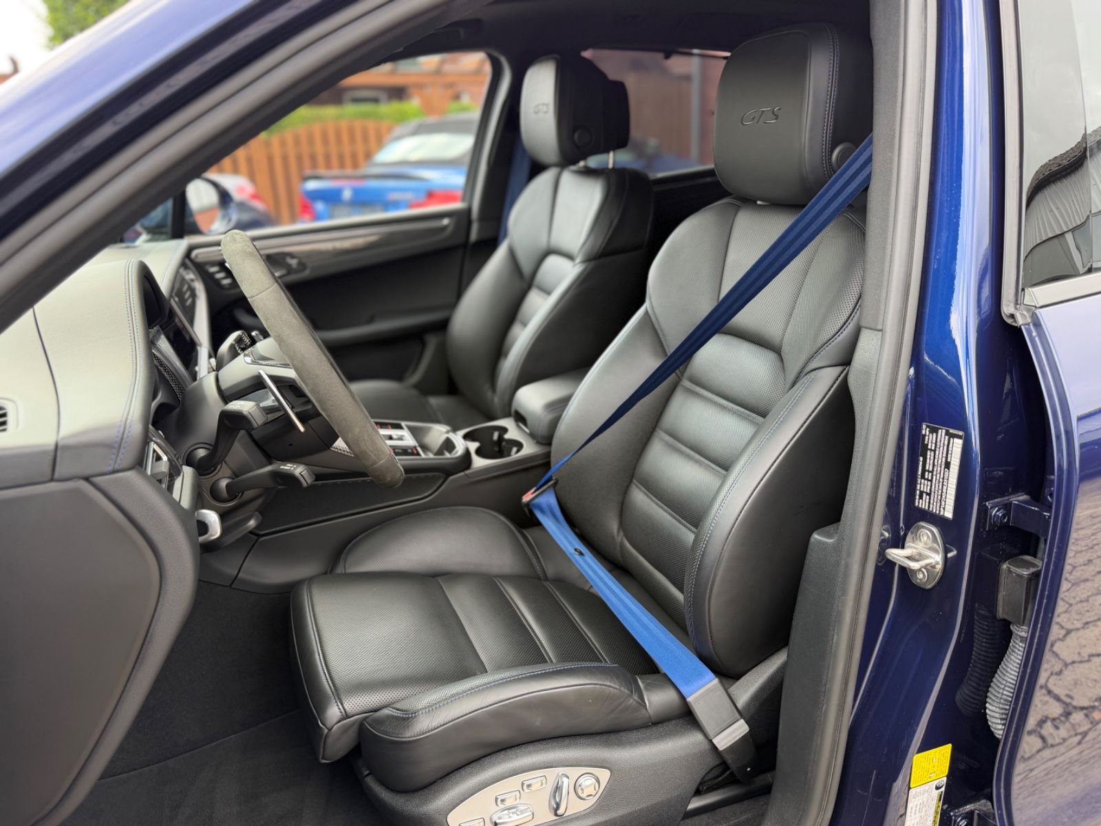 Porsche Macan GTS Pano Nappa Bose Led Carbon Luft Lkh foto 13