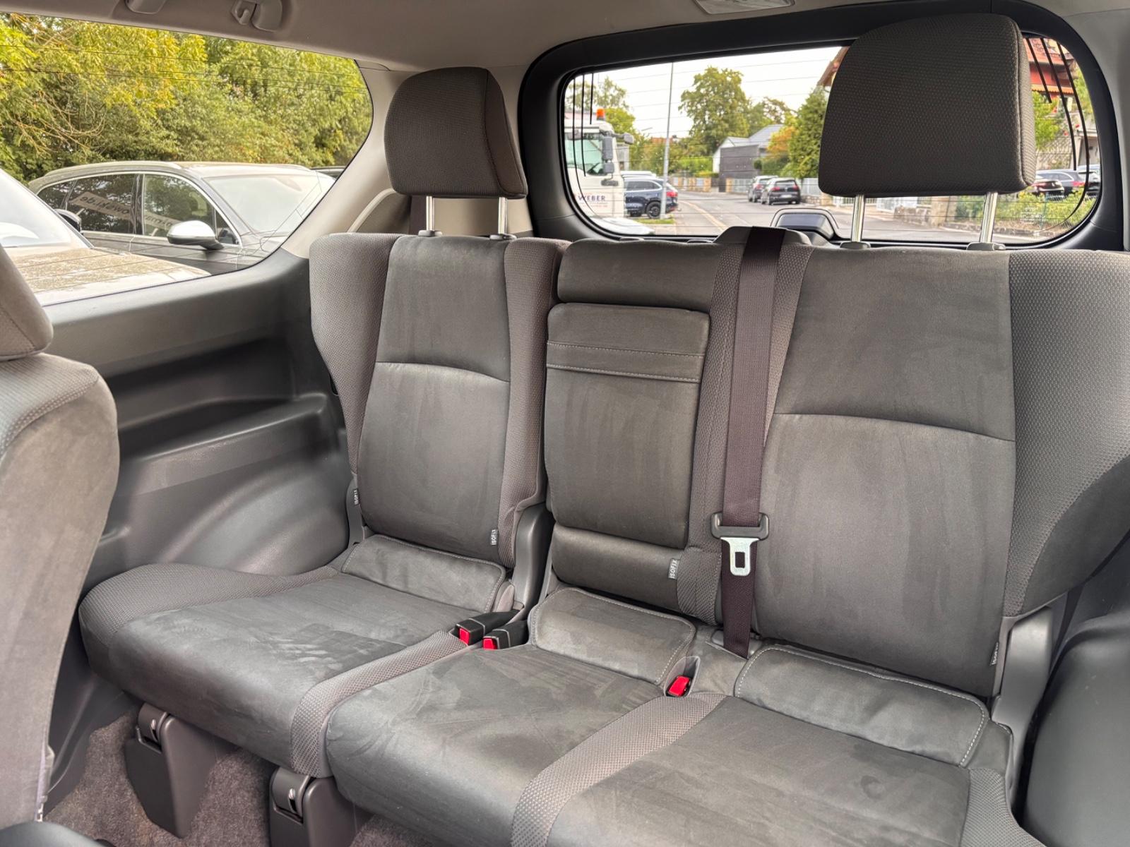 Toyota Land Cruiser 3.0 D-4D 190ch BVM - 2 ème main - Chauffage auxiliaire - Carnet d'entretien