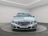 Mercedes-Benz E 350 Limousine CGI BlueEfficiency ELEGANCE - Mercedes-Benz E 350: Blueefficiency
