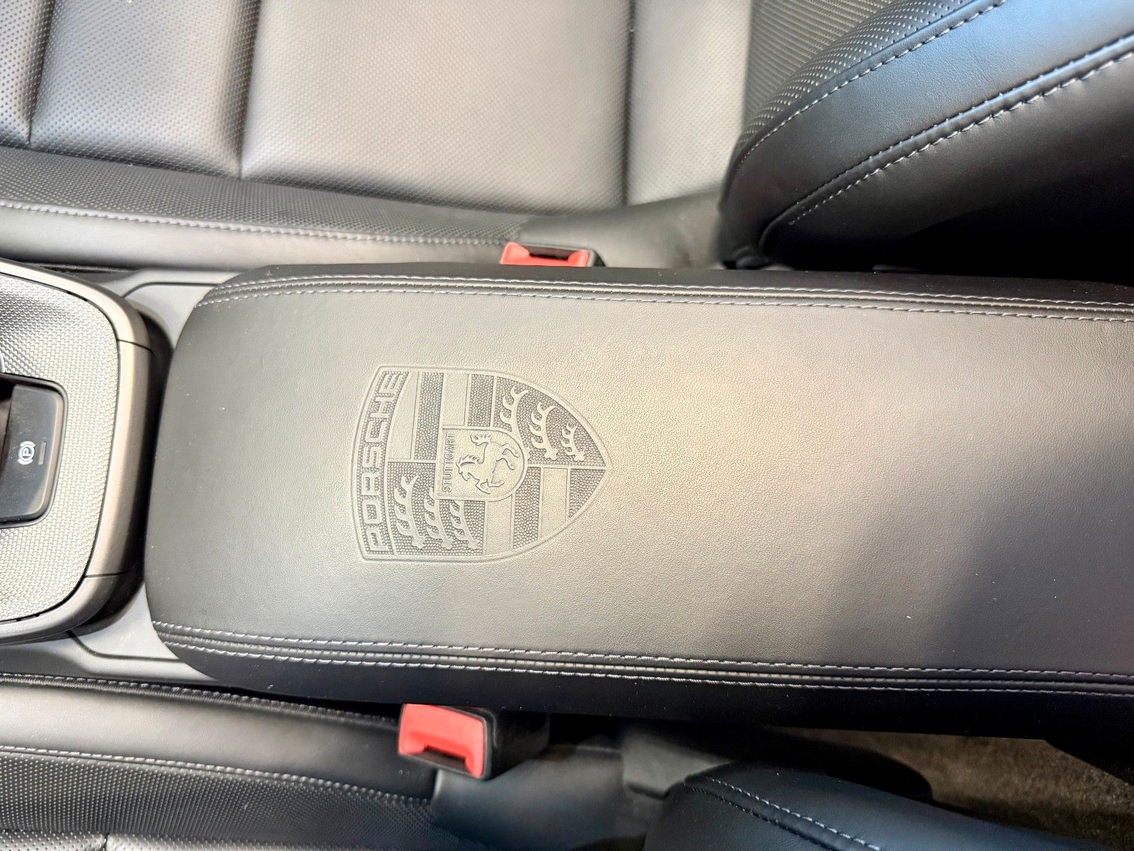 Fahrzeugabbildung Porsche 911 992 Carrera Cabrio SportDesign / Sportabgas