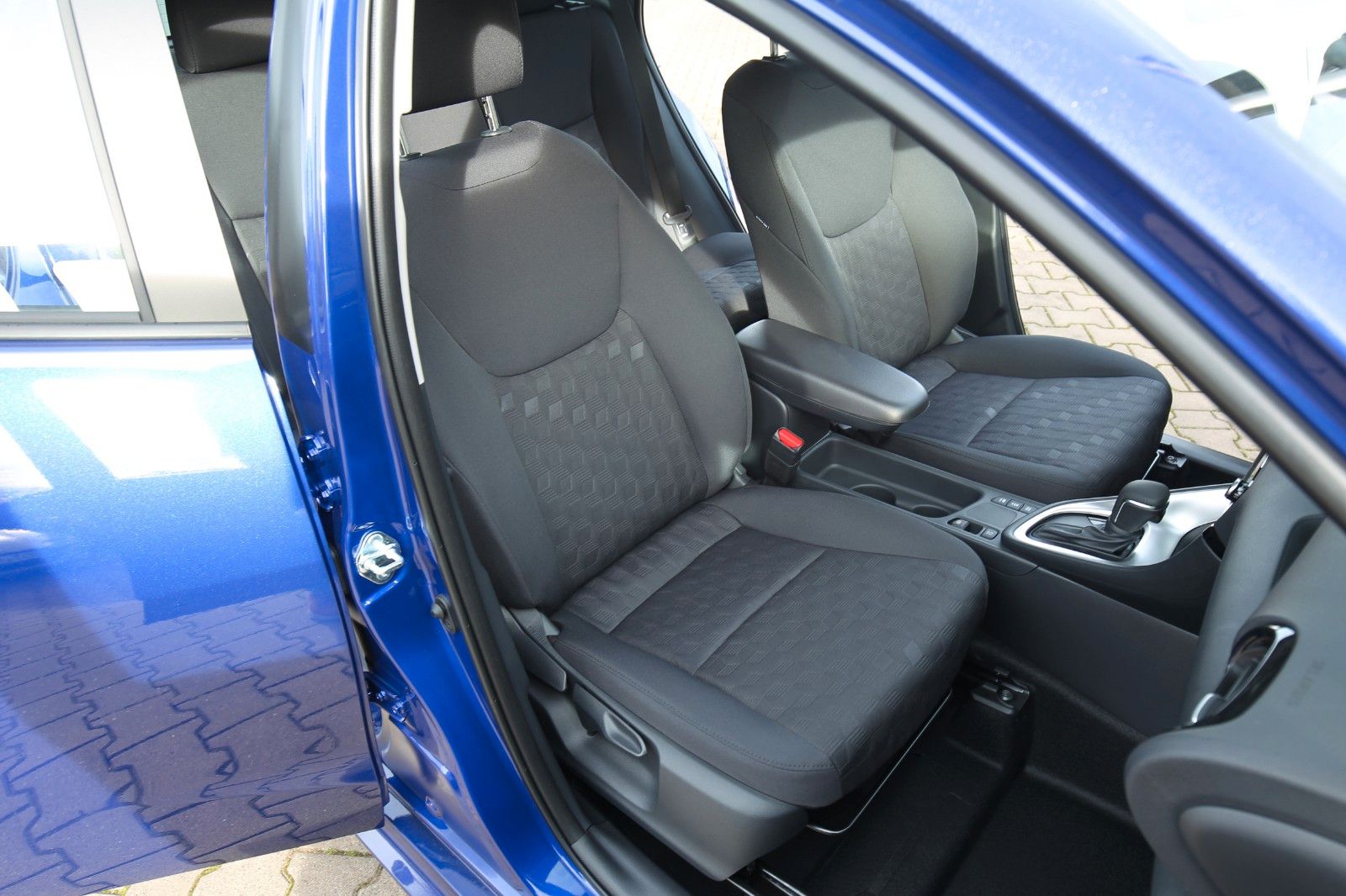 Mazda 2 Hybrid - Bild 18