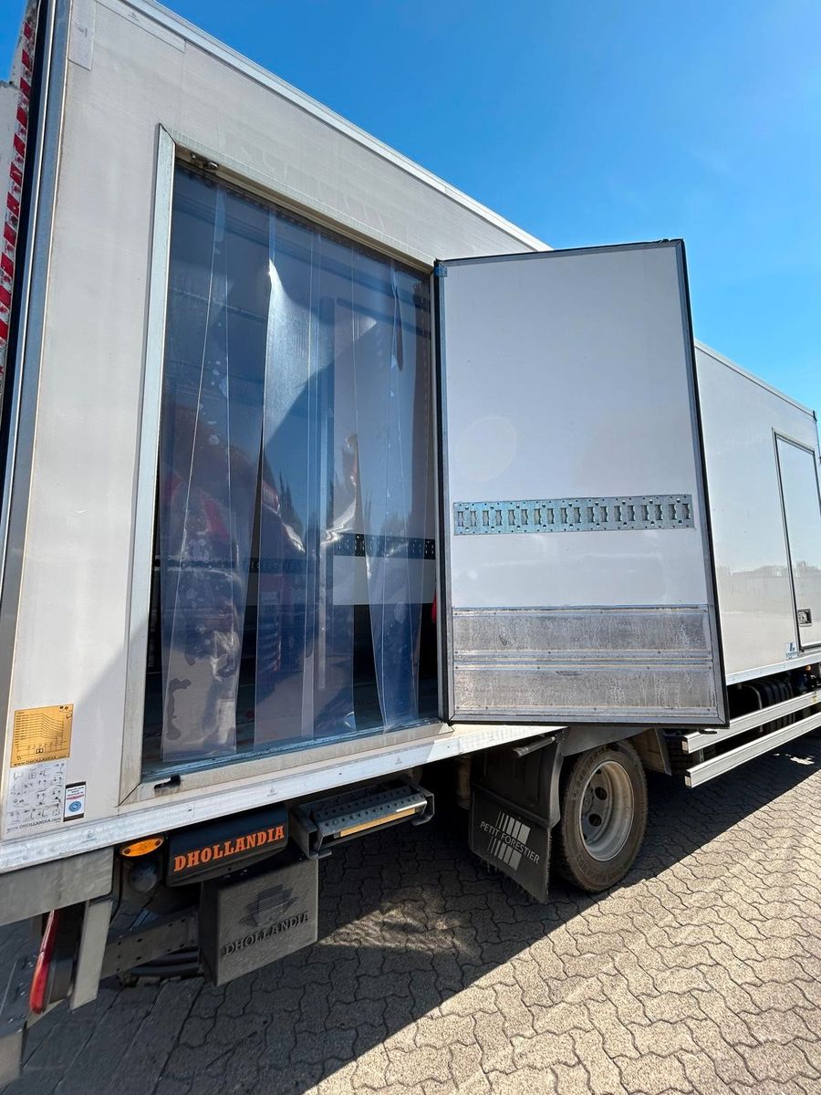 Fahrzeugabbildung Iveco EuroCargo 120 El 210L Carrier Supra