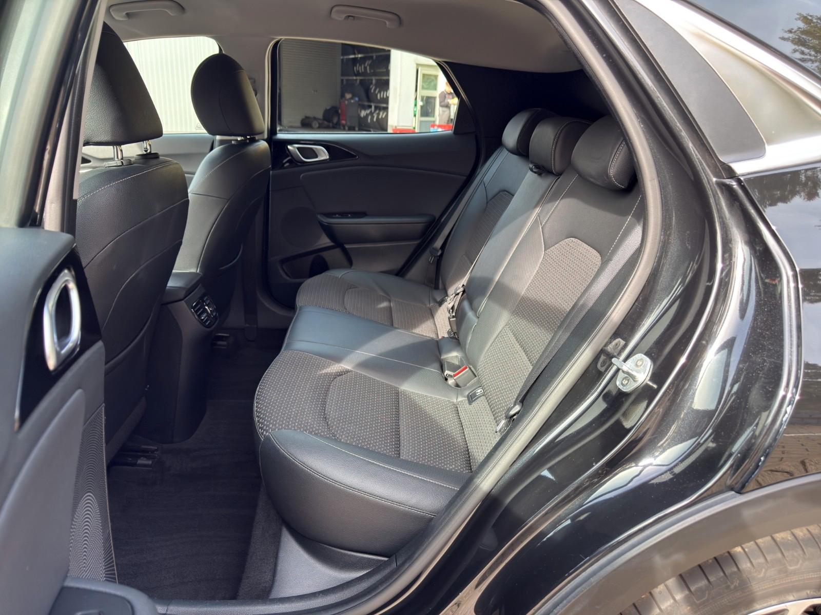 Kia XCeed 1.4 T-GDI DCT Spirit Navi Kamera AHK
