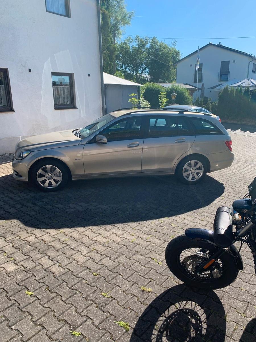 Mercedes-Benz C180 2011 — photo 5