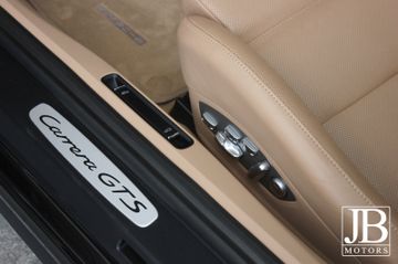 Fahrzeugabbildung Porsche 991 911 Carrera GTS Cabriolet Burmester LED